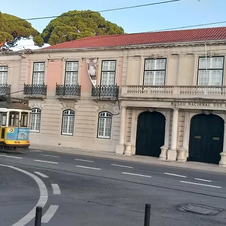 The Lisbon'S Light - Bed And Breakfast - Apartment Shared With The Hosts