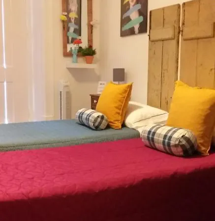 The Lisbon'S Light - Bed And Breakfast - Apartment Shared With The Hosts Homestay